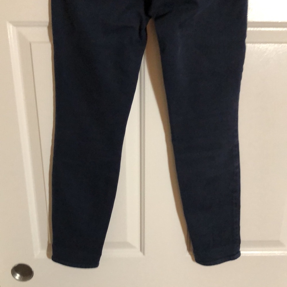 Vince Riley Legging Jeans - Picture 6 of 9